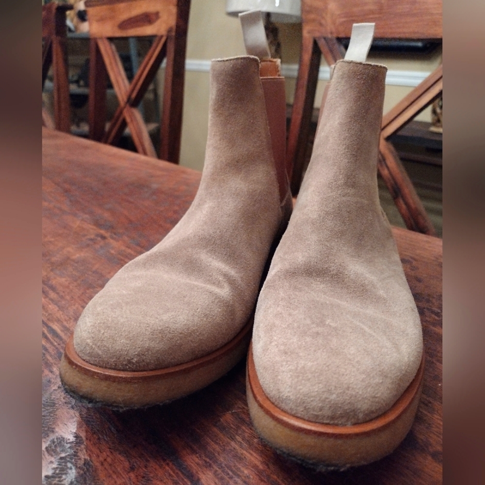 Common Projects Tan Suede Chelsea Boots Size 40 (Men's 7/Women's 10) - Picture 6 of 10